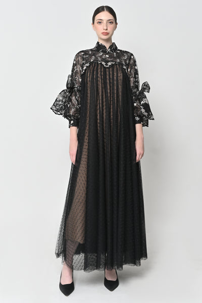 Karuni Dress in Black