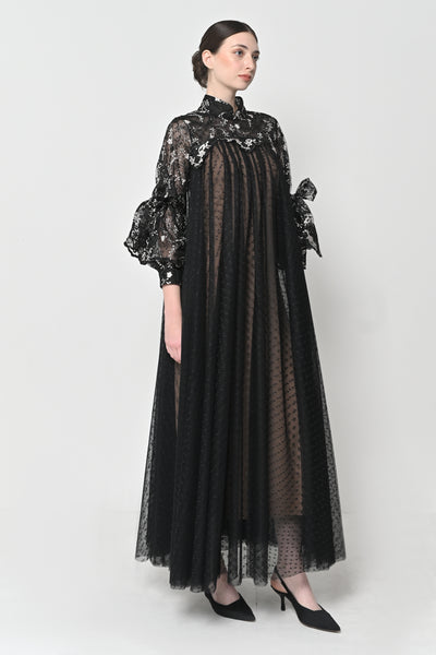 Karuni Dress in Black