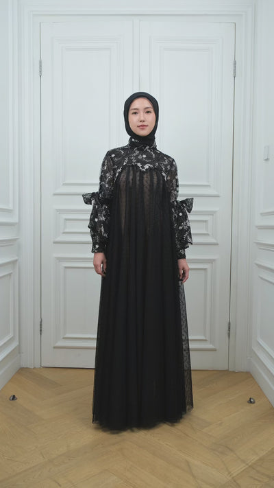 Karuni Dress in Black